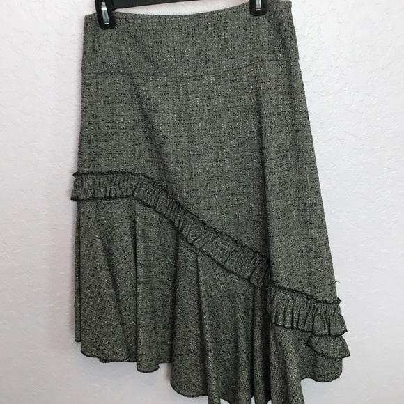 Asymmetrical wool skirt and stylish - Picture 2 of 11
